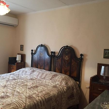 Al Vecchio Leccio Guest House Pistoia Luaran gambar